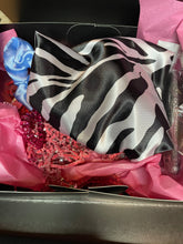 Load image into Gallery viewer, Zebra Love Bonnet Box